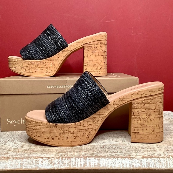 Seychelles Applause Slip-On Mule Sandal 4” Heel 1.75” Platform Black Woven Rafia